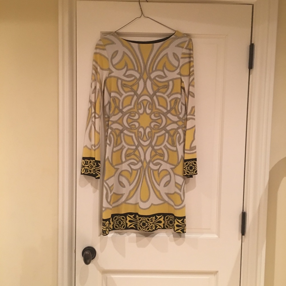 Dress. Size 4. Tag says PP.